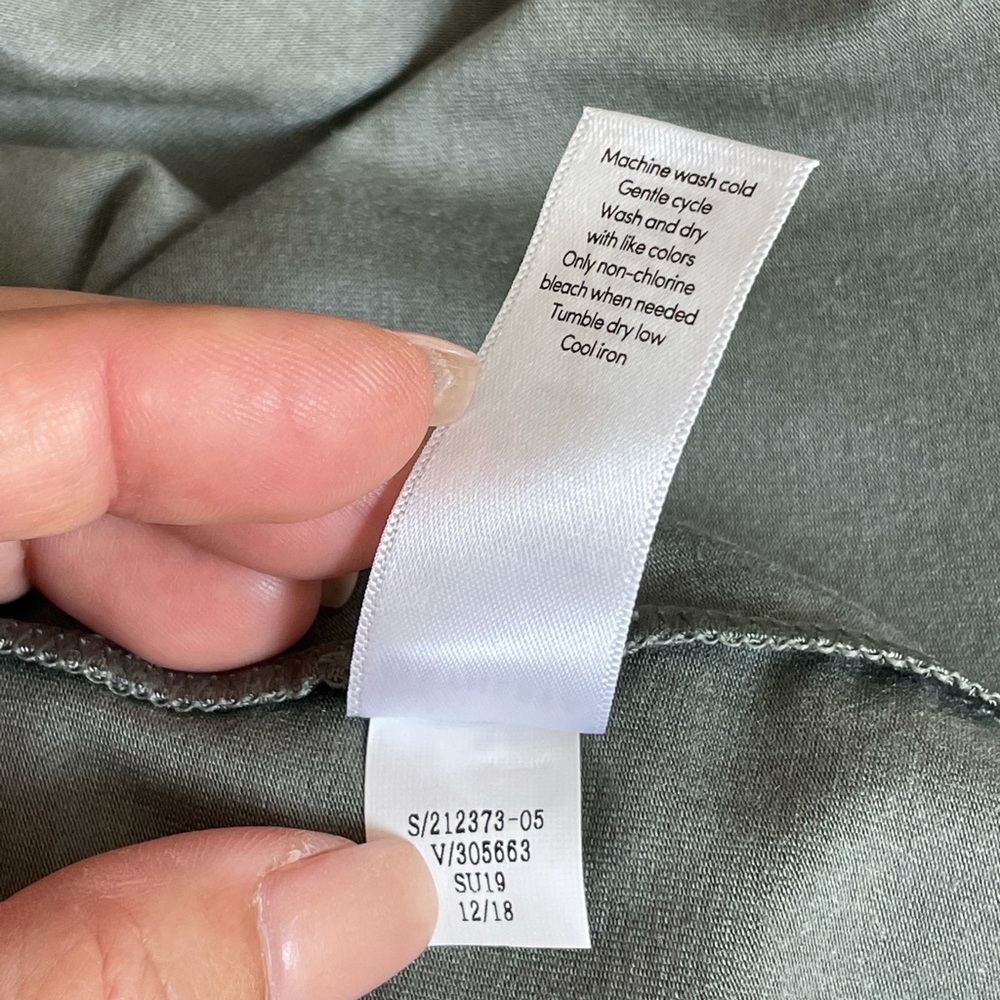 NWOT Athleta Santorini V Neck Solid Dress. - Picture 4 of 4